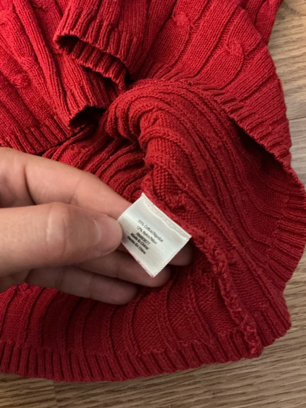 St.John's Bay Red Cable-Knit Crewneck Sweater Size Medium - Picture 5 of 6